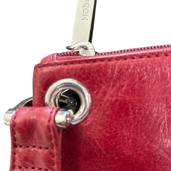 HOBO Original Red Leather Wristlet Clutch Zip Pouch Wallet - Picture 5 of 5